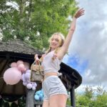 Sophie Turner Instagram - Bruised but blessed by my LV family