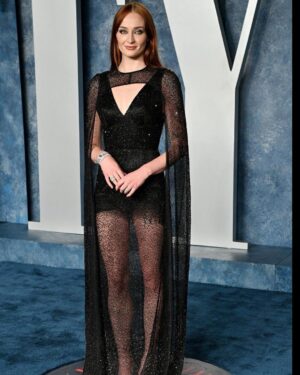 Sophie Turner Instagram - The best time with the best people. Thanks to my glam team as always 💄 @georgieeisdell 💇‍♀️ @gregoryrussellhair 👗 @kateyoung @louisvuitton