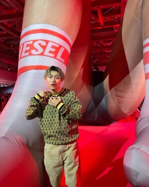 Sorane Instagram - @diesel 🧦

#DieselFW22  #ForSuccessfulLiving