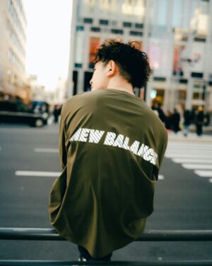 Sorane Instagram - New Balance MET24
⁡
@eyescream_mag 
@newbalance 
photo by @renzo1101