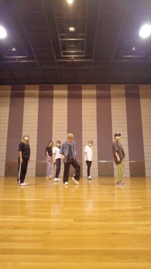 Sota Hanamura Instagram - ダンスで愛を伝えてみた
#dance
#da_ice
#タイガの振り付け🕺 
#花村想太
#プロのダンサーと踊ってみた