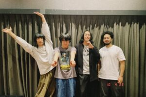 Soushi Sakiyama Instagram - ツアーリハでした！いい感じ

ツアー"燈火" 10/12から、東名阪クアトロ回ります。
東京はソールド！ありがとうございます。大阪と名古屋はまだチケットあります。お待ちしています！

@amrc_zariga2 
@koresuke 
@morimasa55