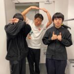 Soushi Sakiyama Instagram - HIROBA FES 2022×2023 –FINALE！ UTAI×BA− でした…!めちゃくちゃ楽しかった… 自分は"風来"と、長谷川白紙さんと"透明稼業"の2曲でした。 水野良樹さん @mizunoyoshiki_teke 、皆さんありがとうございました…‼︎ 写真は亀田誠治さん @kameda_kamera と、長谷川白紙さん @hsgwhks と…‼︎激アツ picture… ありがとうございます🙏🏻