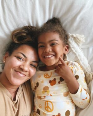 Spencer Paysinger Instagram - The kids pajamas @blairpysngr designed with @clover_baby_kids is now live! Her design is an ode to her childhood, our children, and their hairstyles! And they just so happened to have dropped on her birthday. Proud of you Love, but you know that! LINK IN STORY