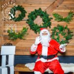 Spencer Paysinger Instagram - Come take pics with Santa on Slauson. Saturday 12/10! Head to @post21shop to book a time! P.S I may or may not…or may be Santa…or not.