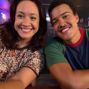 Stacey Leilua Instagram - It’s always a joy being around the wonderful @bradleyconstant (AKA my middle child 😂) and our Mother / Son honest conversation moments in #YoungRock are some of my fave scenes ❤️ I hope you’ve caught up on the latest episode by now, “An Understanding”. It’s a goodie 🥰🙌🏽📺🌺 @nbc