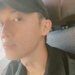 Stanley Yau Instagram - // 1) 短髮開估啦! 久違的短髮🤟🏻 2) 台灣day one!! #leo 要努力加油💪🏻 #mirrorweare