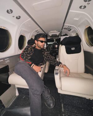 Stebin Ben Instagram - Catch flight, Sleep, Perform … Repeat 🛩️🎵