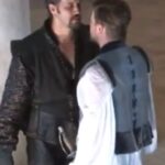 Stefan Kapičić Instagram - "Romeo & Juliet" W. Shakespeare #dubrovackeljetneigre #jagosmarkovic #robertbudak @andrej_dojkic #ivanglowatzky #theatre #fencing #swordsmanship SENSEI @lovrobuva