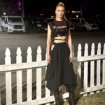 Stella Maxwell Instagram - Swollen feet 😂🖤 Coachella Music Festival