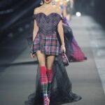 Stella Maxwell Instagram - Grazie and congratulations @luisaviaroma @britishvogue and love @edward_enninful ❤️ Wearing queen @viviennewestwood ❤️👑 Styled by @denagia makeup by @patmcgrathreal hair by @sammcknight1 cast by ❤️ @piergiorgio @samuel_ellis @giuliamassullo