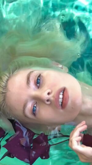 Stella Maxwell Instagram - Love is love