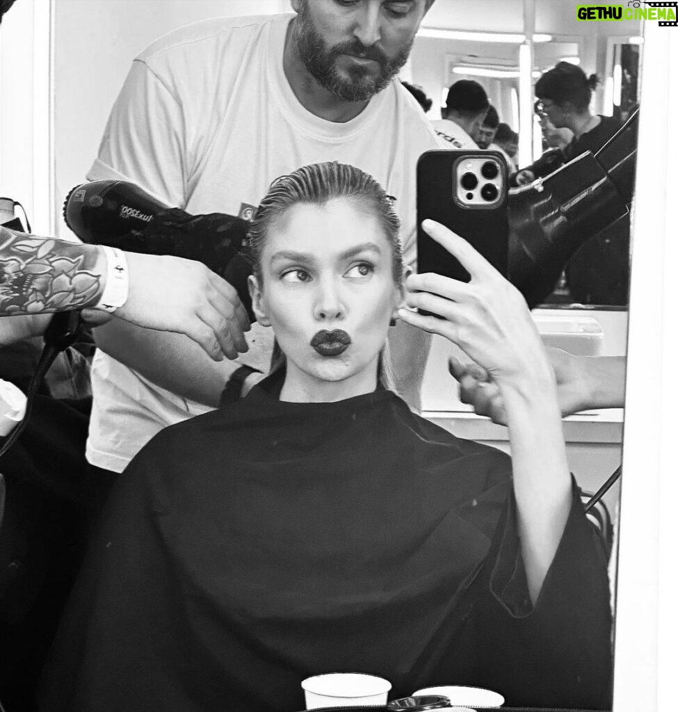 Stella Maxwell Instagram - @ferraristyle 🖤 @rocco.iannone 🖤 #Ferraristyle #FerrariFW24 Styled by @kjeldgaard1 Makeup- @lucia_pieroni Hair -@duffy_duffy Casting by @patrizia_pilotti 🖤
