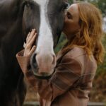 Stella McCartney Instagram - HEALING POWER OF HORSES: Being on my horse has always supported my #mentalhealth, and I want to extend that helping hand to the next generation at a time when they need it most... x Stella   The number of young people living with depression doubled between 2011 and 2021, with 52.5% of 17-23 year olds reporting their mental health had declined since COVID-19. Discover more at healingpowerofhorses.com. Shot at @OperationCentaur, an equine therapy centre in Richmond, London. #StellaMcCartney #DeepakChopra #HealingPowerofHorses @TheChopraFoundation @NeverAlone.Love