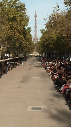 Stella McCartney Instagram - STELLA’S SUSTAINABLE MARKET: Summer 2024 is an exploration of Stella’s roots in music, her parents’ relationship and shared wardrobes, and a care for animals and Mother Earth.

The eclectic, ageless collection blurs the lines between genders and generations – reinterpreting pieces from Stella’s archive as well as those she borrowed from her parents, and her daughters now borrow from her. 

The Marché Saxe-Breteuil in Paris is transformed into #StellasSustainableMarket – comprising 21 stalls, inviting guests and the public to experience the pioneering materials featured in the collection, meet sustainable innovators and explore themes related to Stella. 

The collection is crafted from 95% conscious materials, making Summer 2024 our most responsible offering to date. The show features exclusive wearable art by @AndrewLoganSculptor, made from recycled glass.

Discover the full #StellaSummer24 runway collection at stellamccartney.com.

Credits
Stylist: @_Mariechaix_
Casting: @JuliaLangeCasting
Wearable art: @AndrewLoganSculptor
Makeup: @PatMcGrathReal
Hair: @EugeneSouleiman for @MoroccanoilEU
Skincare: @StellaMcCartneyBeauty
Production: @StudioBoum
Nails: @KureBazaar
DJ: #PabloClements
Audio: @JBL_Pro

#StellaMcCartney #ParisFashionWeek #PFW