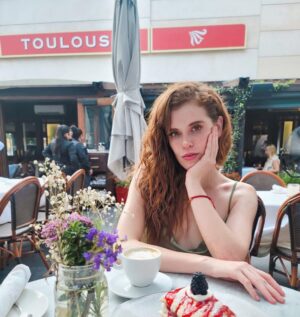 Steph Bumelcrownd Instagram - 🍒