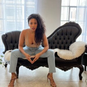 Stephanie Charles Instagram - Stand in your own truth. Trust yourself and listen to your inner voice ✨✨💫

#stephaniecharles 
#toinspire 
#trustyourinnerguidance
#trustthejourney
#ruthlessonbet 
#blackishabc
