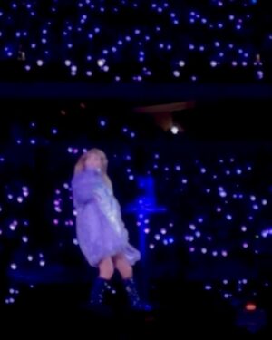 Stephanie Styles Instagram - Taylor is my boyfriend. Taylor is a god. Taylor is the breeze in my hair on the weekend. ✨🧹💎🍋

#latstheerastour #taylorswift #tstheerastour