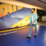 Stephen Curry Instagram - Feeling blessed to support another Black designer with the help of @rakuten and @blackinfashioncouncil . The shirt I wore last night was the work of Nigerian-born Taofeek Abijako, the visionary behind @headofstate_ . Shop his brand and other Black designers at Rakuten.com/BIFC #RakutenPartner Chase Center