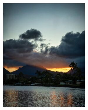 Stephen Hill Instagram - Buzz Eyed

A view from Buzz's. I'm glad there was a wait for a table. 

#stephenhillphotos  #leicaphoto #hawaiiansunset