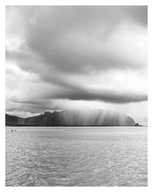 Stephen Hill Instagram - What hat?

You mean Mokoli'i.

#stephenhillphotos #blackandwhitephotography #leicaphoto #kaneohesandbar #hawaiilife🌺