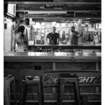 Stephen Hill Instagram - Last call at Suzie Wong's #stephenhillphotos #leicaQ3 #suziewongs #hawaiilife🌺