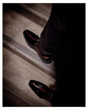 Stephen Hill Instagram - Out of the night that covers me...

You may not know I'm a NUPE...
But there will be signs.

@paradise_nupes
Honolulu Alumni Chaper 👌🏿♦️💎

#stephenhillphotos #leicaphoto #ferragamo #threesteps #brotherhood