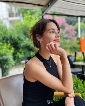 Sude Zülal Güler Instagram - Mutlu bi’ kız✨🌸