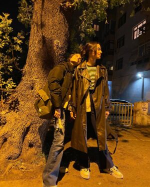 Sude Zülal Güler Instagram - kız kardeş♥️
📸 @cuneyterk 😂🥲