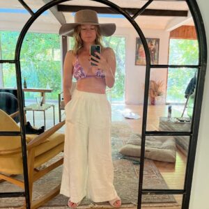 Sugar Lyn Beard Instagram - Big up for the hat @chanelofficial #ad 
wait wait, it’s from @target #ad
It’s 30% off clearance #ad 
Hat was 6$ #bereal
Did I wear it out of the store and forget to pay? #wynona