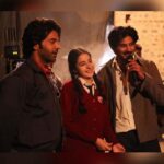 Suhani Sethi Instagram - Jo, Arjun, Tipu 🌹 The most special day of shoot !!! Our last day 🥺 And with this, we come to the end of my Guns and Gulaabs BTS spammm!! ☀️☀️☀️ #GunsAndGulaabs #GunsAndGulaabsOnNetflix