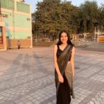 Suhani Sethi Instagram – Kitni dafa subah ko meri tere aangan mei baithe maine shaam kiya… Kabhi alvida naa kehna, Dps Rkp 🌻❤️ Delhi Public School, R.K. Puram, New Delhi