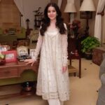 Suhani Sethi Instagram - 🦢🤍@shopmulmul