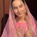 Sunanda Sharma Instagram - Second post of 2024☺️🎉❤️ . Wearing @prabh_bains_designer Styled by @dinky_nirh