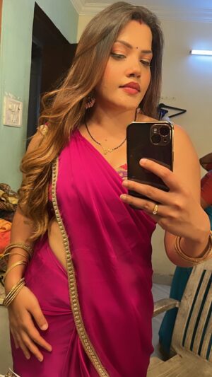 Sunitha Pandey Instagram - 💛

#trendingreels #trendingnow #sunita #dancereels #trendingsongs #instafashion #instadaily