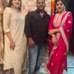 Sunitha Pandey Instagram - May the divine blessings of Diwali bring peace to your home and fill your heart with warmth ✨Happy Diwali from us to yours 🪔 #happydiwali #diwali #festival #sunita #2023goals #familytime