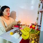 Sunitha Pandey Instagram - Happy Diwali from mine to yours 🪔✨🎇🎁2023 #diwali #diwalivibes✨ #diwalidecorations #sunita #diwali💥 #mumbaidiwali #familytime Mumbai, Maharashtra