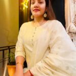 Sunitha Pandey Instagram - Happy Diwali from mine to yours 🪔✨🎇🎁2023 #diwali #diwalivibes✨ #diwalidecorations #sunita #diwali💥 #mumbaidiwali #familytime Mumbai, Maharashtra