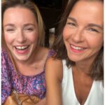 Susan Hoecke Instagram - Reunion! @linkefriederike_official_ 💜