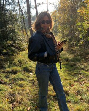 Susan Radder Instagram - Lil stroll with the sis! 🍂🍂