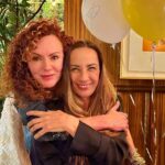 Susana Lozano Instagram - Feliz cumpleaños @consueloduval . 🎉🥰💰✈️🥳🥂🍾😂🫶🏻🎁 . Brindo por todas las cosas buenas que eres, que están escritas en tu alma, por todos los valores, y principios que tienes, por tu fortaleza de espíritu, por tu voluntad inquebrantable, por tu amor y respeto a la vida, que es esencial y fundamental, por tu risa de loca, por tu incontinencia y por todas tus buenas acciones… Dios te bendiga cada día de tu vida. #celebrandolavida #happybirthday #hbd #felizcumpleaños #consueloduval #paolarojas #nataliatellez #michduval #palyduval #danielamagun #susanalozano #cumpleconsuelo @natalia_tellez Mexico City, Mexico