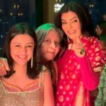 Sushmita Sen Instagram – Two of my favourite Women!!!😍💋both super strong & delightfully my own!!! 🤗😇 They also happen to be Mother & Daughter!!!😄❤️ 

I love you Maa @ratna.bhasin & @tarashabhasin 🥰 Here’s to your health & happiness always!!! 

#duggadugga ❤️❤️❤️