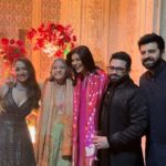 Sushmita Sen Instagram - #cherishedmoments 😍 #SnehaWedsMohit #family #friends #celebrations #happiness #love #togetherness #blessings 🤗❤️🎶💃🏻 I love you guys!!! #duggadugga 💋