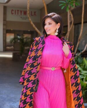 Suzan Al Salhiy Instagram - 🌸 #سوزان_الصالحي #ناريمان #انتقام_روح  #اكسبلور_فولو #مشاهير_العراق #مشاهير_سناب #مشاهير_الانستقرام #ورديات #فاشن #ستايل
