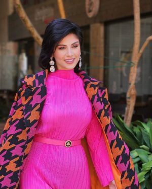 Suzan Al Salhiy Instagram - 🌸 #سوزان_الصالحي #ناريمان #انتقام_روح  #اكسبلور_فولو #مشاهير_العراق #مشاهير_سناب #مشاهير_الانستقرام #ورديات #فاشن #ستايل