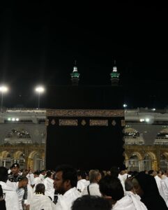 Suzan Al Salhiy Instagram - 11/10/2022 احلى يوم بحياتي ❤️🤍 Mecca, Saudi Arabia