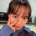 Suzu Yamanouchi Instagram - 山之内がイメージモデルをさせていただいているベルミー( @belleme.official )が1周年を迎えました！！！！！！！🫶 ほんとにこの1年毎日つけていたベルミー、まだ試してない人、いないですよね、、？😳 今回改めて5色の山之内的感想述べていきます！！ 自分に合う色をぜひ選んでみてね！ ヘーゼルリング ナチュラルなのに目がクリッとはっきりする個人的イチオシカラー！！！ どんな服装にも合う、というか元々この色だった気さえする。ってくらい馴染む🫶 ティアーブラウン いっちばんナチュラル！！ なのに目がうるっと輝くからすっぴんでも違和感ないしとにかくおめめちゅるちゅるになります！！ ピーチブラウン 可愛いお洋服だったり雰囲気柔らかくしたいときはこれがいちおし！！！ 山之内は黒目まっくろなんやけど、ナチュラルに色素薄く見えてすごく好き オリーブブラウン 真っ黒お目目でも馴染みやすいオリーブカラー！！ かっこいい服装の時とかはオリーブブラウンつけるとよりオシャレ度あがってすき ベルブラウン 1番茶色くなる！！ 明るい印象になる気がする、夏はカラフルなお洋服着たくなるからよりベルブラウンが映えるなー！ #ベルミー #belleme #カラコン #カラコンレポ #ナチュラルカラコン #pr ――― ※装用時の見え方には個人差があります ※個人の感想です 販売名:SPワンデー　H-UVC 承認番号:22900BZX00423000 ―――