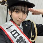 Suzu Yamanouchi Instagram – 山之内、高井戸警察署にて１日警察署長して参りました！！🚨
春の交通安全運動、スタントマンさんの実演も見させて頂いて改めてルールをしっかり守って自分が被害者にも加害者にもならないよう意識しようと思いました。
4/1から自転車のヘルメット着用努力義務に🪖
全ての人が対象です。安全に楽しく運転しましょう！！
とても貴重な機会をありがとうございました！！