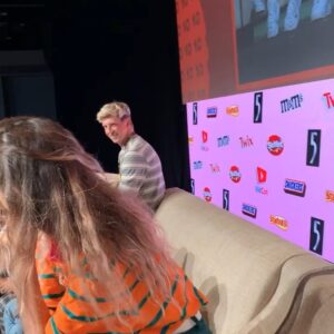 Suzy Antonyan Instagram - My first Vidcon and it was NUTS! I’m SO happy I got to experience this!! Not only with my friends but all of you guys!! Thank you so much for making it an amazing experience for me and my VlogSquad family. Love you all ♥️♥️ PC: @acaciaevans