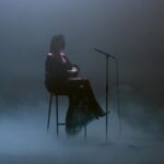 Svetlana Loboda Instagram - Если бы вам нужно было описать live video «Метелица» одним словом, то каким бы оно было? ✨ Наш ролик с каждым часом поднимается выше в списке трендов украинского YouTube. И мое слово дня для вас сегодня, как и всегда - спасибо! ❤️ Чувствую, ценю, люблю. #метелица